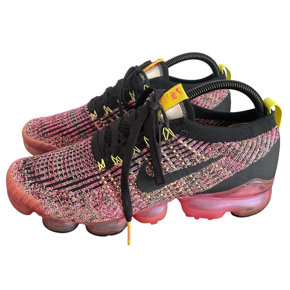 Nike Air VaporMax Flyknit 3 Black Pink Blast AJ6910-006 Womens 9.5 Running